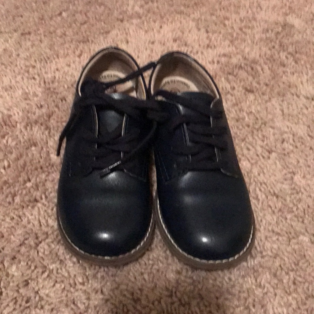 Casual shoes